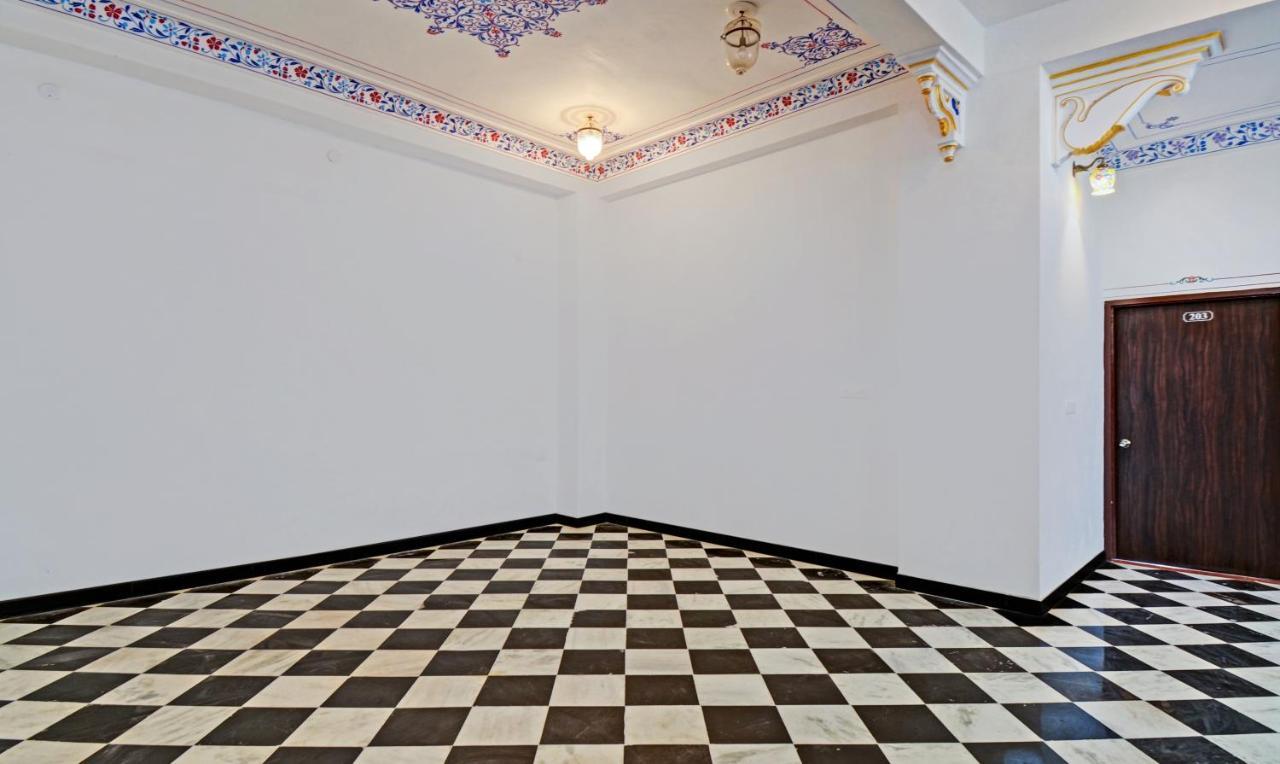 Hotel Treebo Khakhri Haveli