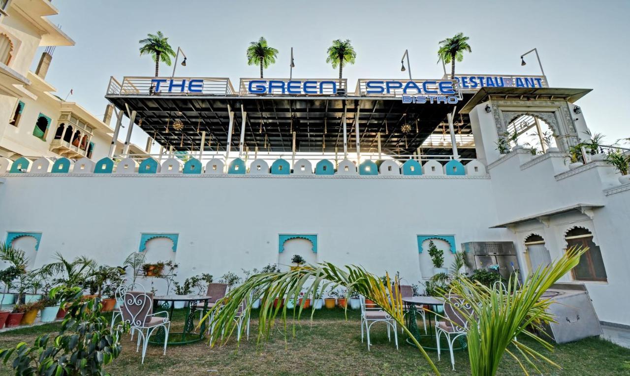 Treebo Khakhri Haveli 3*