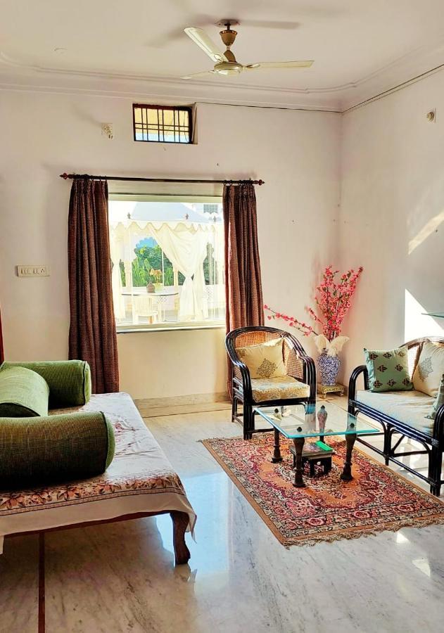 Villa Himmat's Abode- Rajput Family Run, Humble Farm Experience In The Heart Of Udaipur.