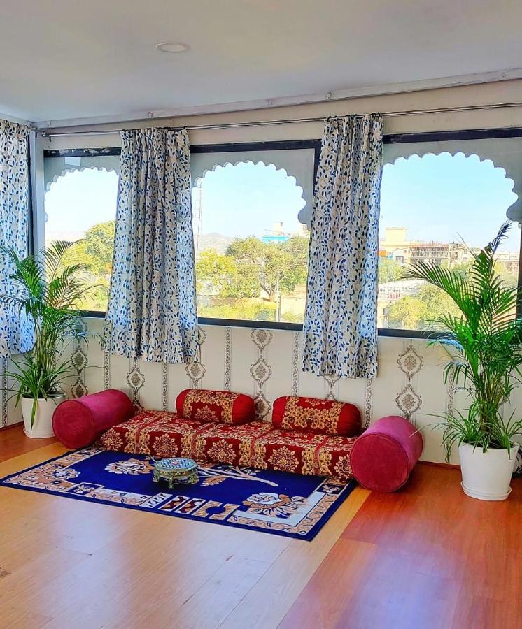 Villa Himmat's Abode- Rajput Family Run, Humble Farm Experience In The Heart Of Udaipur. *