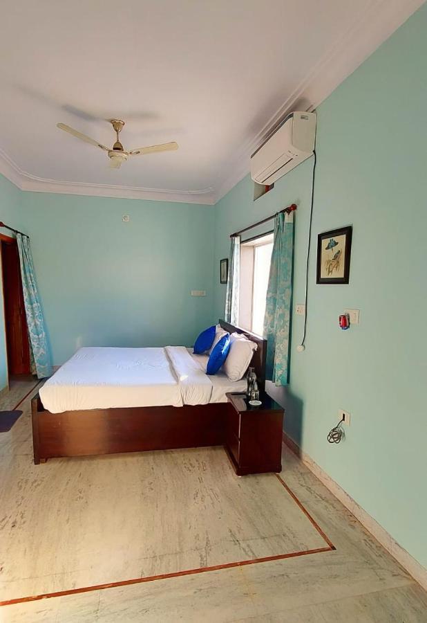 Villa Himmat's Abode- Rajput Family Run, Humble Farm Experience In The Heart Of Udaipur. Udaipur