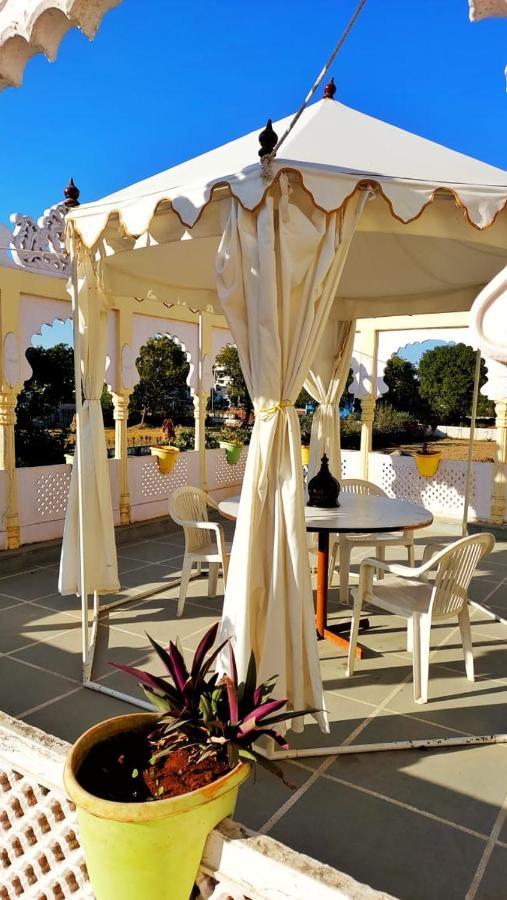 Himmat's Abode- Rajput Family Run, Humble Farm Experience In The Heart Of Udaipur. Villa Udaipur