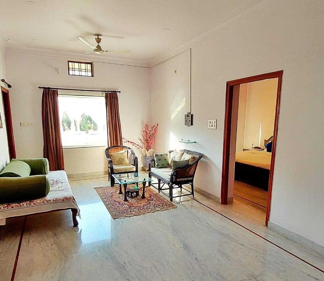Villa Himmat's Abode- Rajput Family Run, Humble Farm Experience In The Heart Of Udaipur. Udaipur