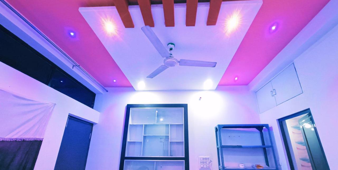 Apartment Gokul Niwas Homes One *