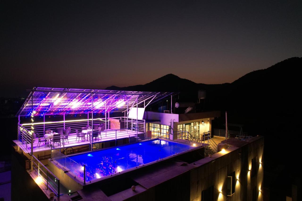 Hotel Palette Goverdhan Formerly The White Fresco 3*