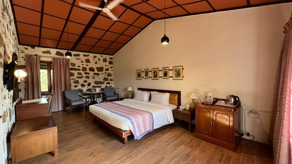 Shikarbadi - By The Heritage By Hrh Group Of Hotel