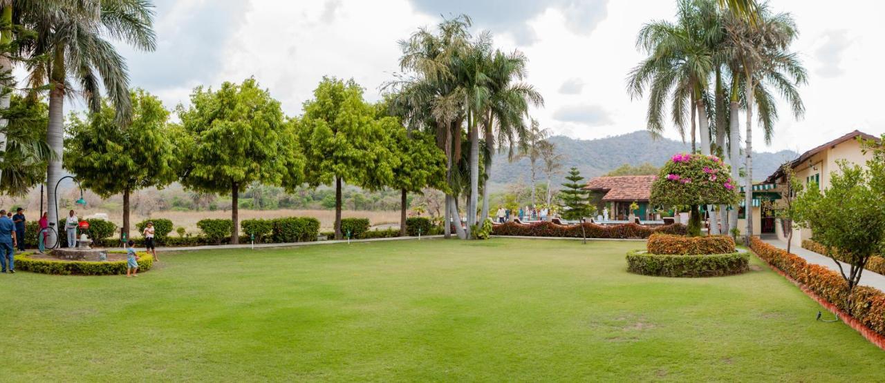 Shikarbadi - By The Heritage By Hrh Group Of Hotel Udaipur