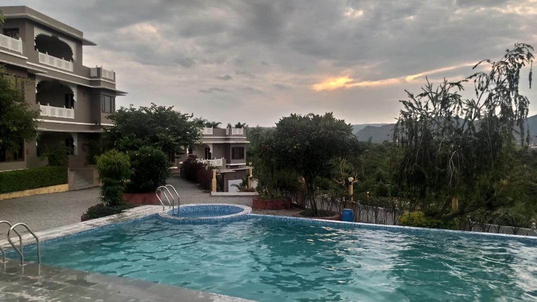 Mewar Mansion Hotel Udaipur