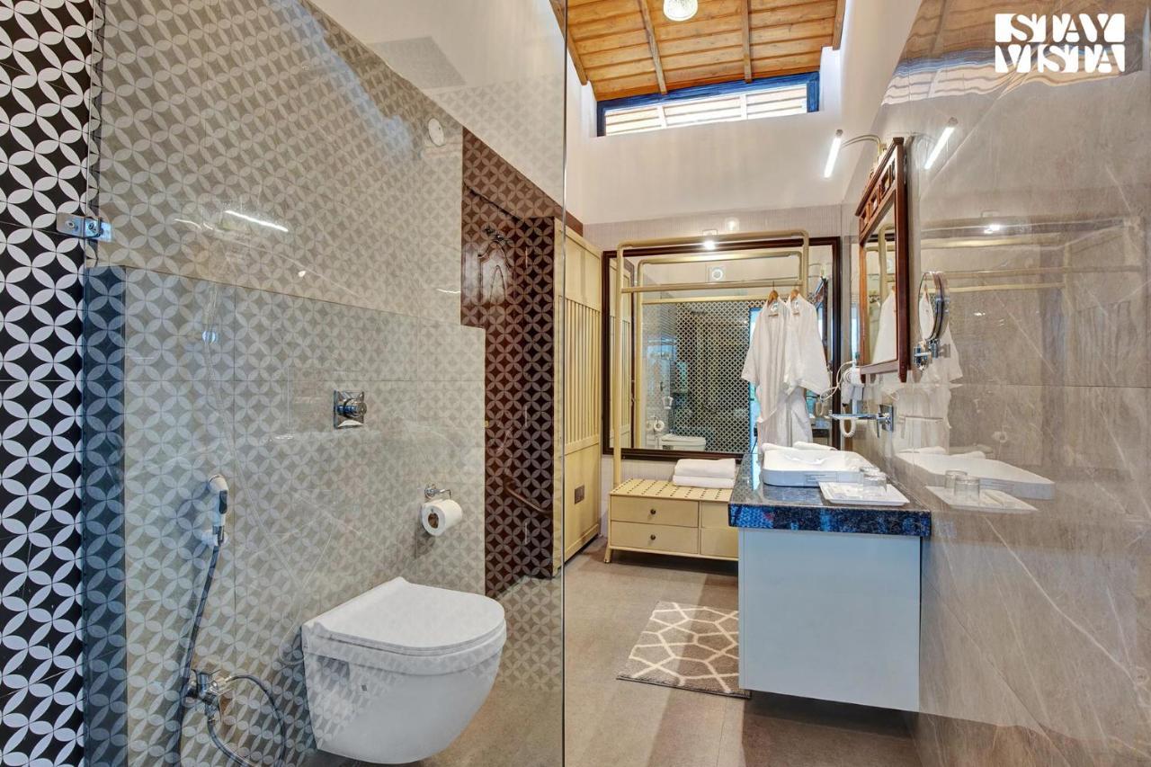 Stayvista's The Earthen Boutique - Escape With Spacious Pool, Terrace, Lawn & Indoor-outdoor Games * Udaipur