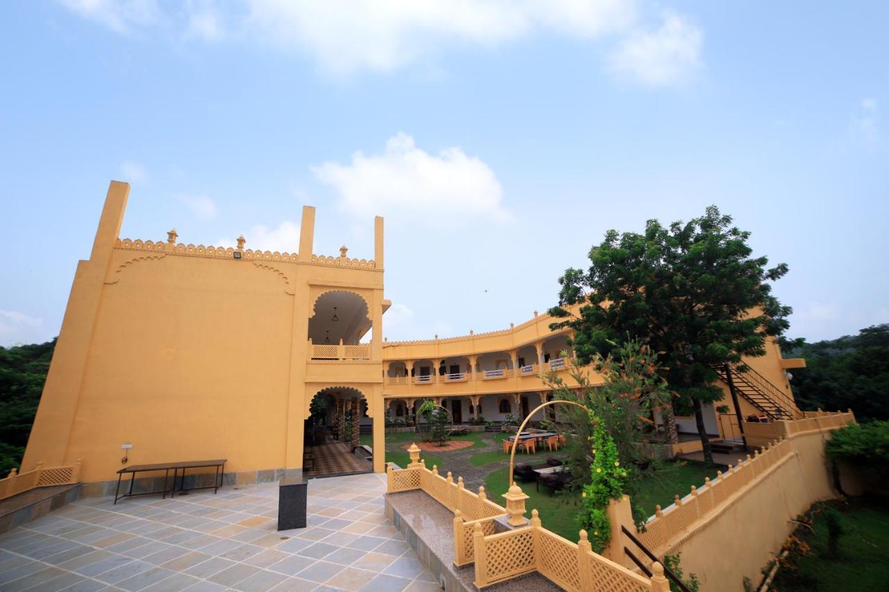 Resort Riviera Madaar *
