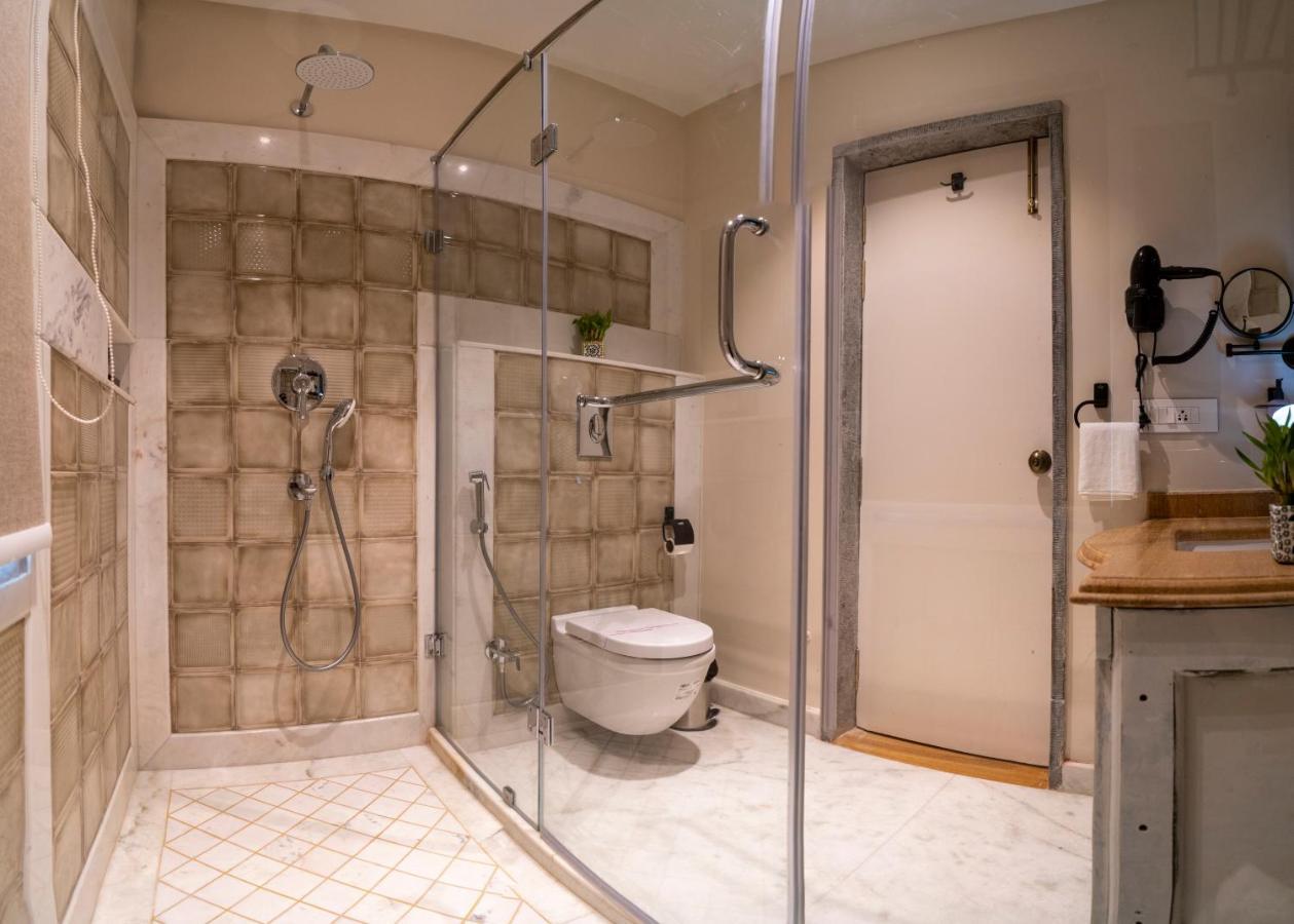 Khamma Ghani A Boutique Hotel 3*