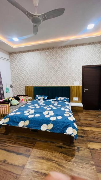 Pushkaraj Villa *