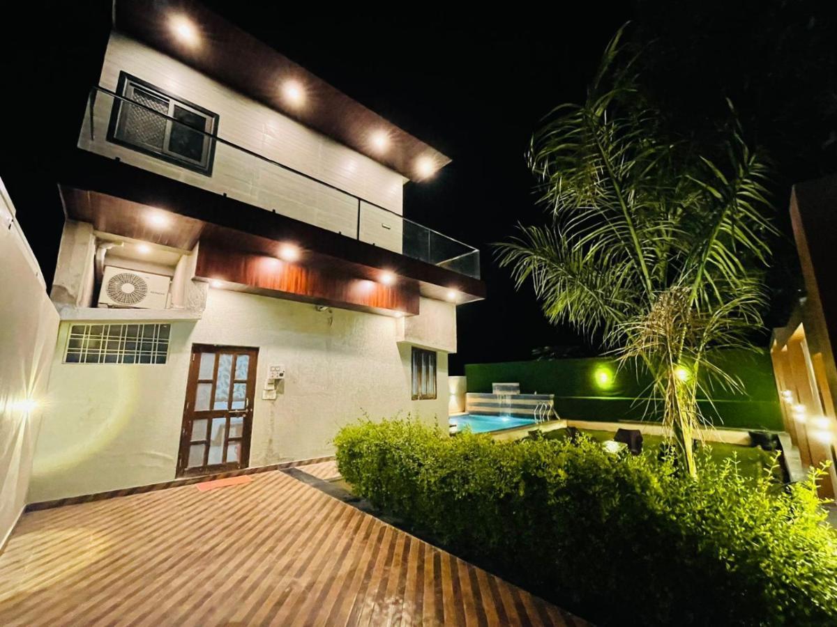 Gobravo 2br. Luxury With Pvt Pool, Villa Udaipur