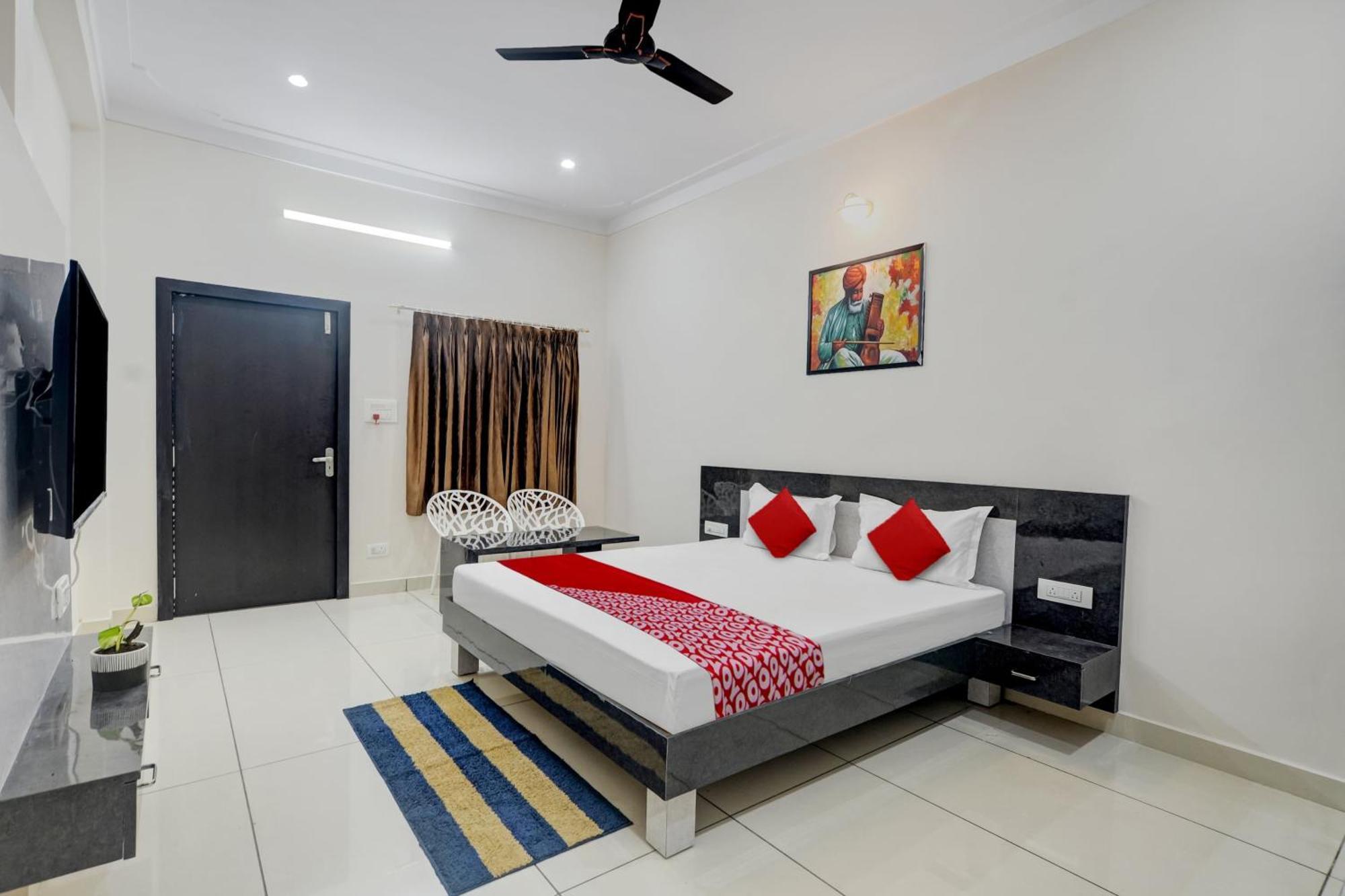Hotel O Shree Ji Kunj 3*