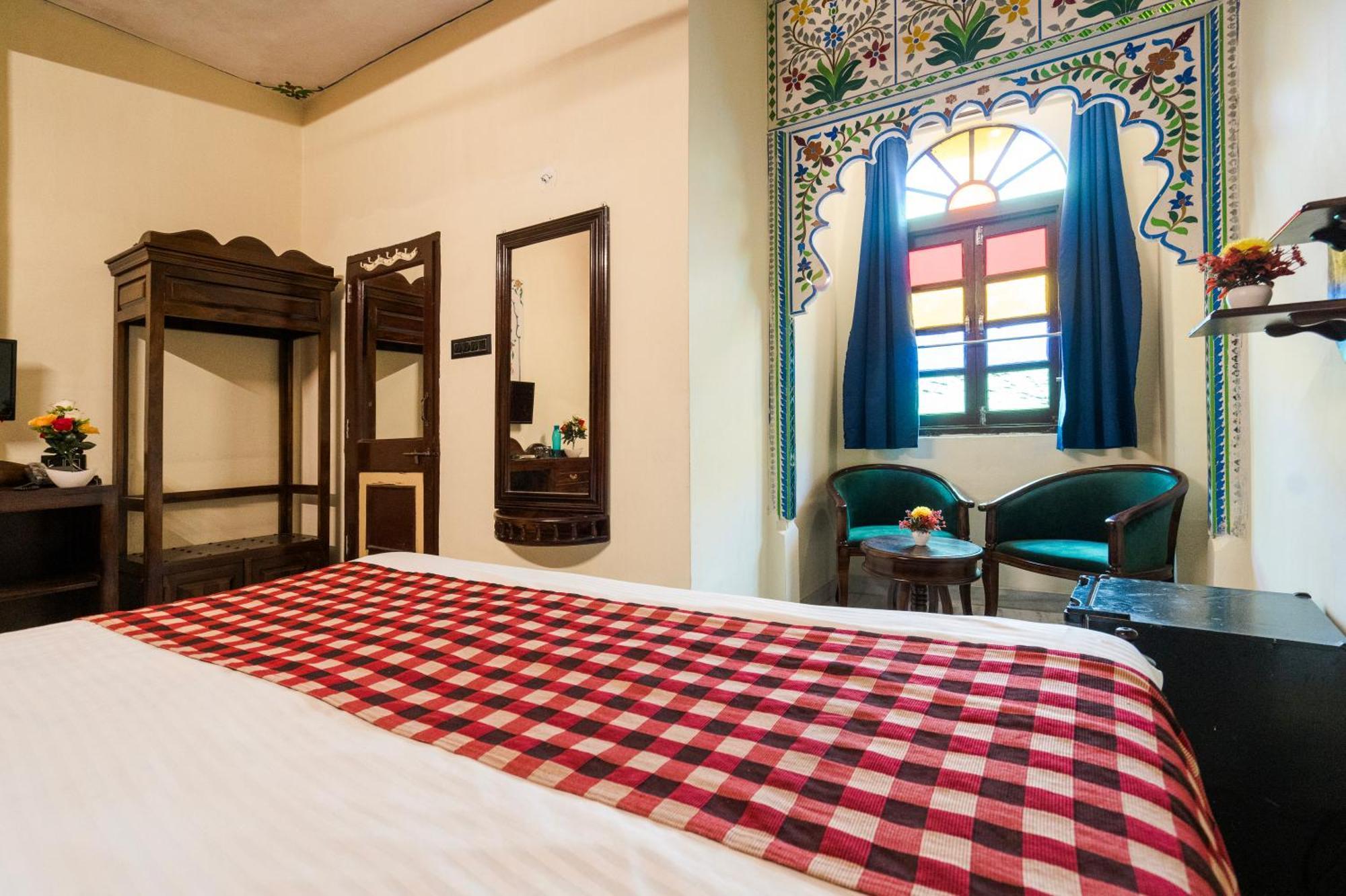 The View Hotel- On Pichola 3* Udaipur