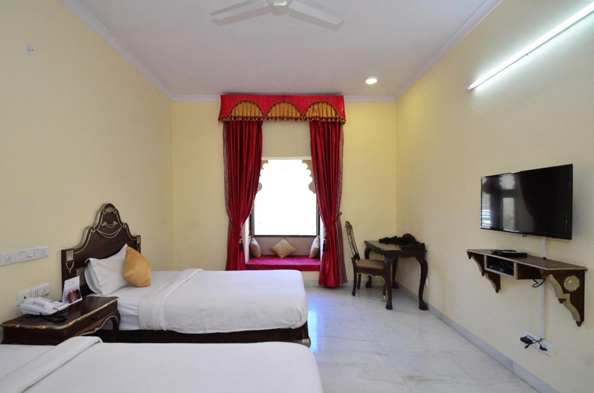 Aaram Baagh - A Luxury Nature Resort