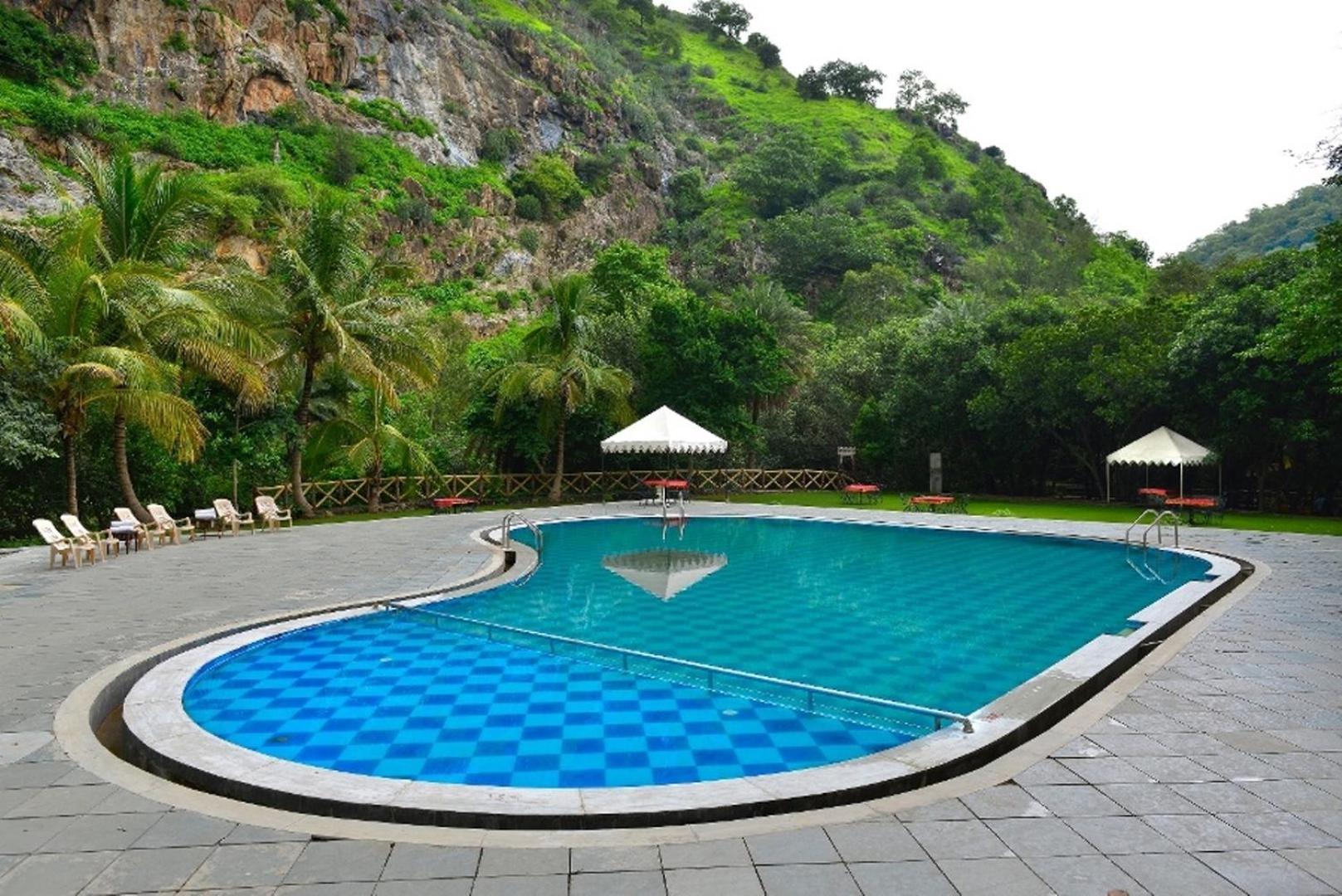 Aaram Baagh - A Luxury Nature Resort