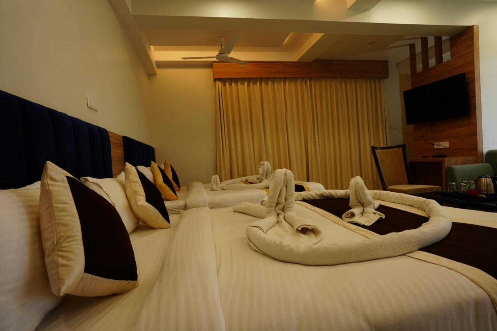 Babuji Jodhpur Palace Hotel 3*