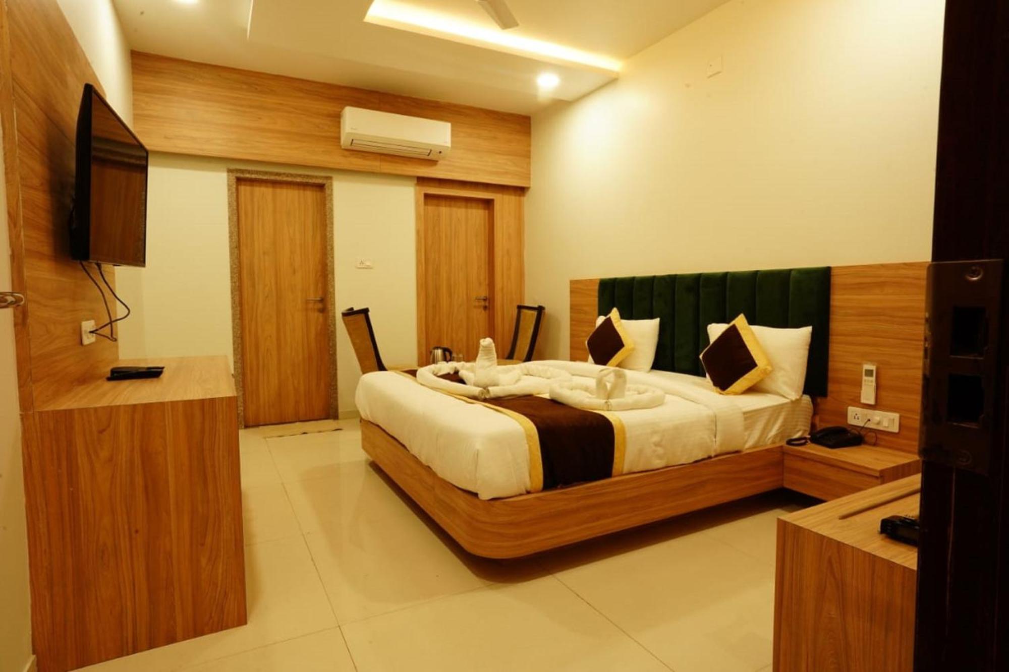 Hotel Babuji Jodhpur Palace 3*