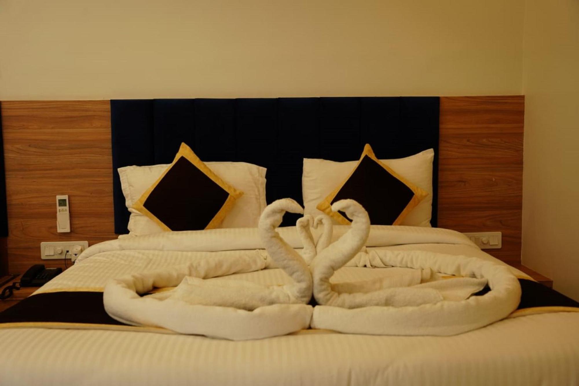 Babuji Jodhpur Palace Hotel Udaipur