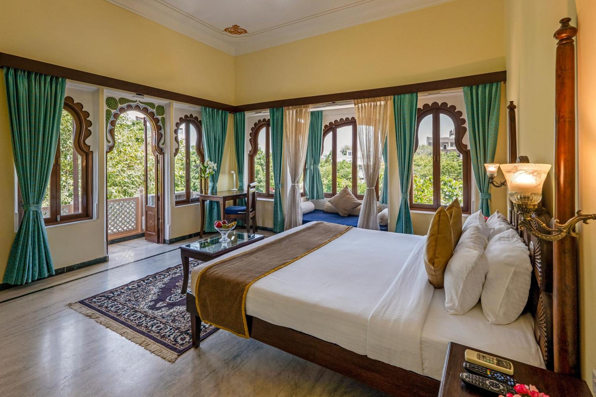 Sterling Jaisinghgarh 4*