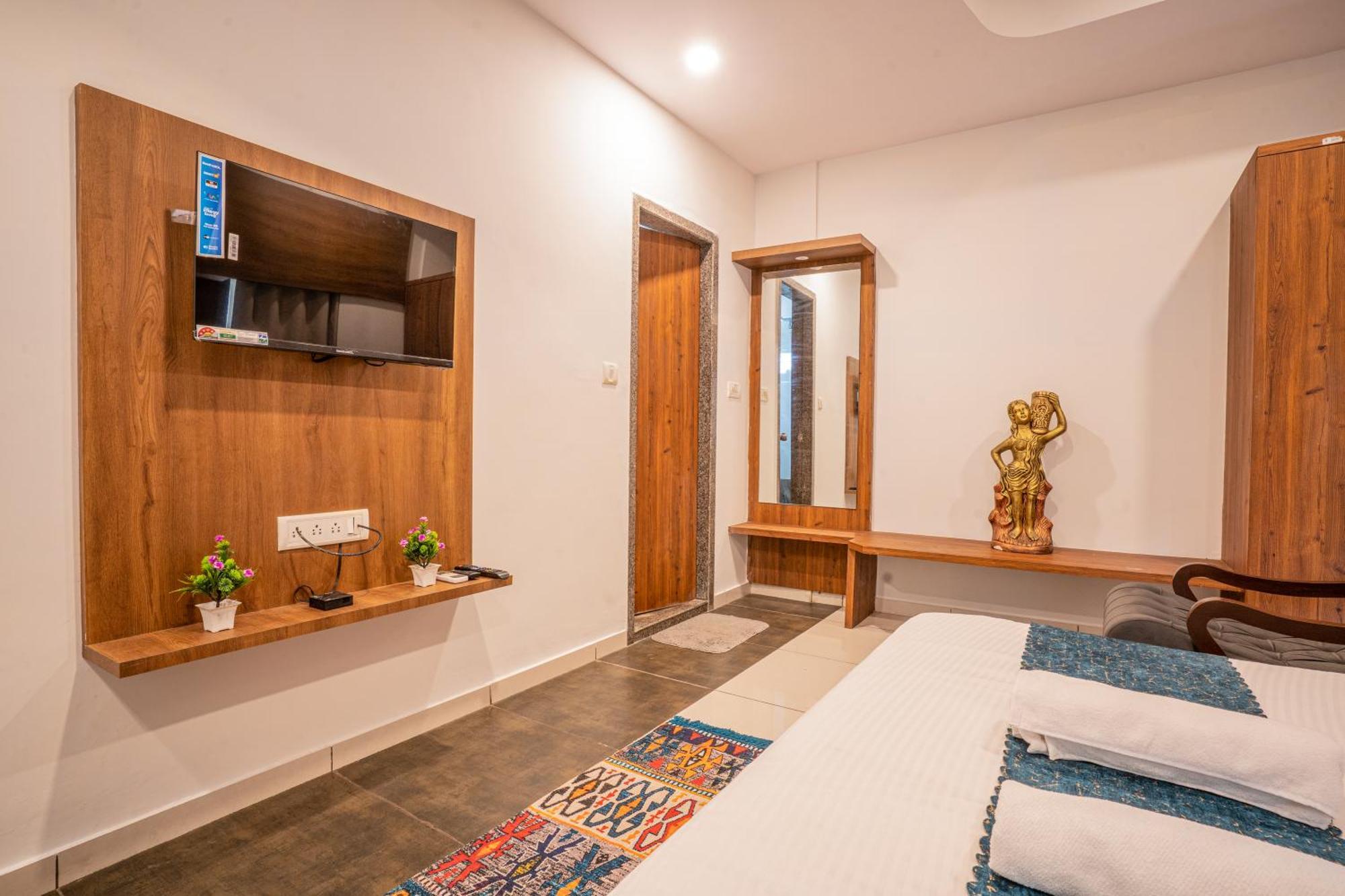 Naman Hotel 3*