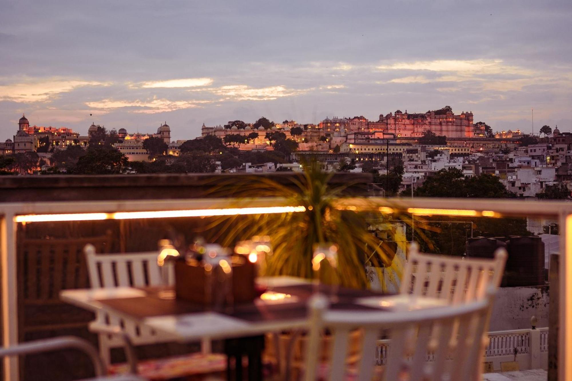 Tripli Shiv Hotel 3*
