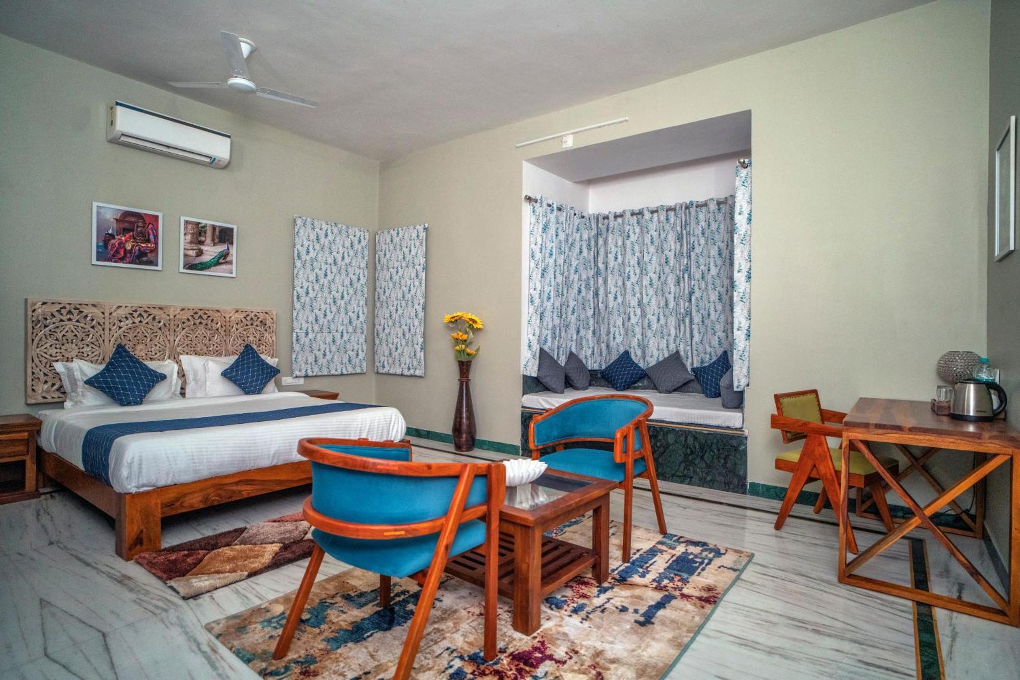 Villa Meraki : Luxury With Private Pool Udaipur