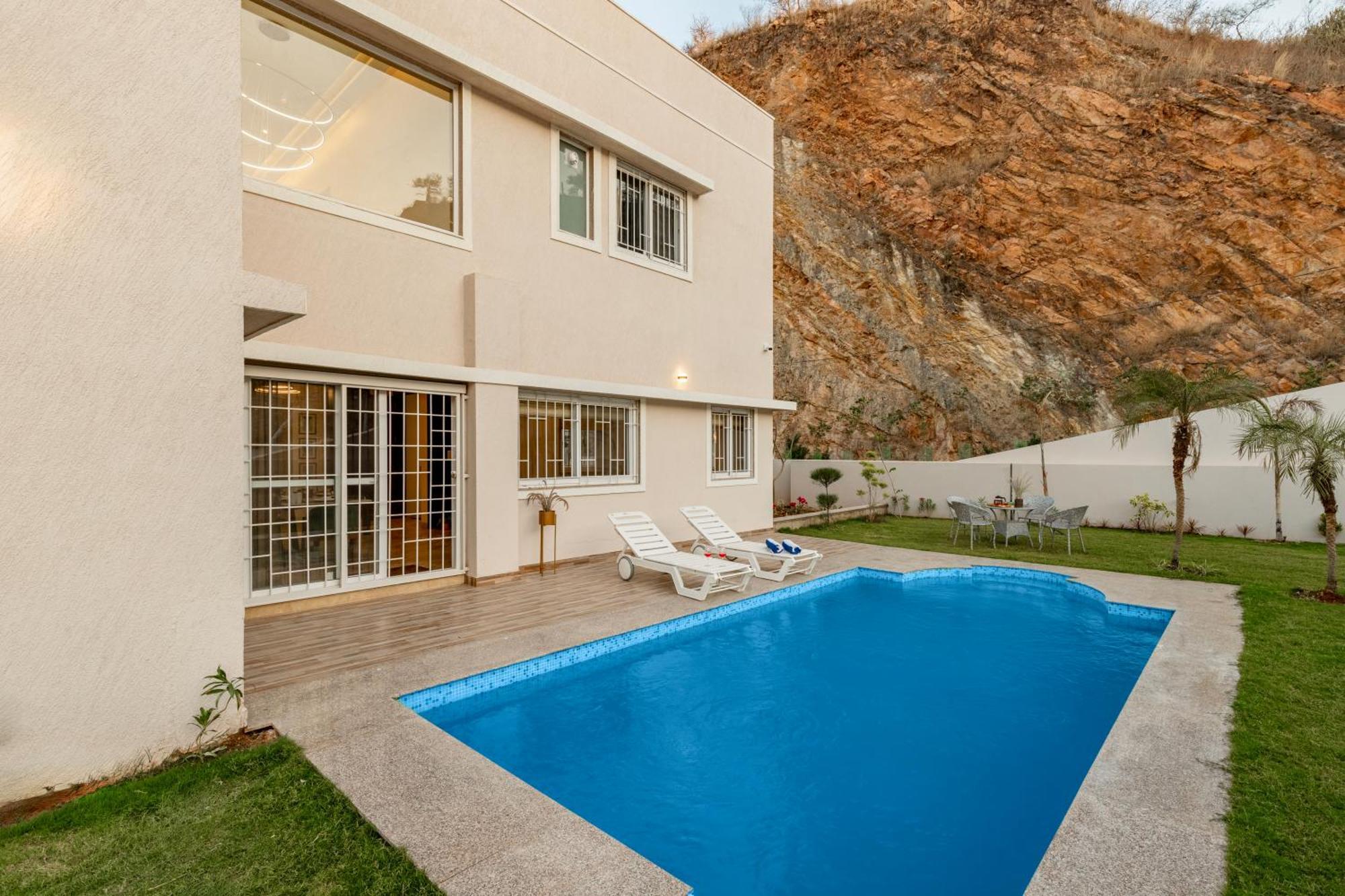 Villa Elivaas Shourya Eden Luxe 3bhk With Pvt Pool, *