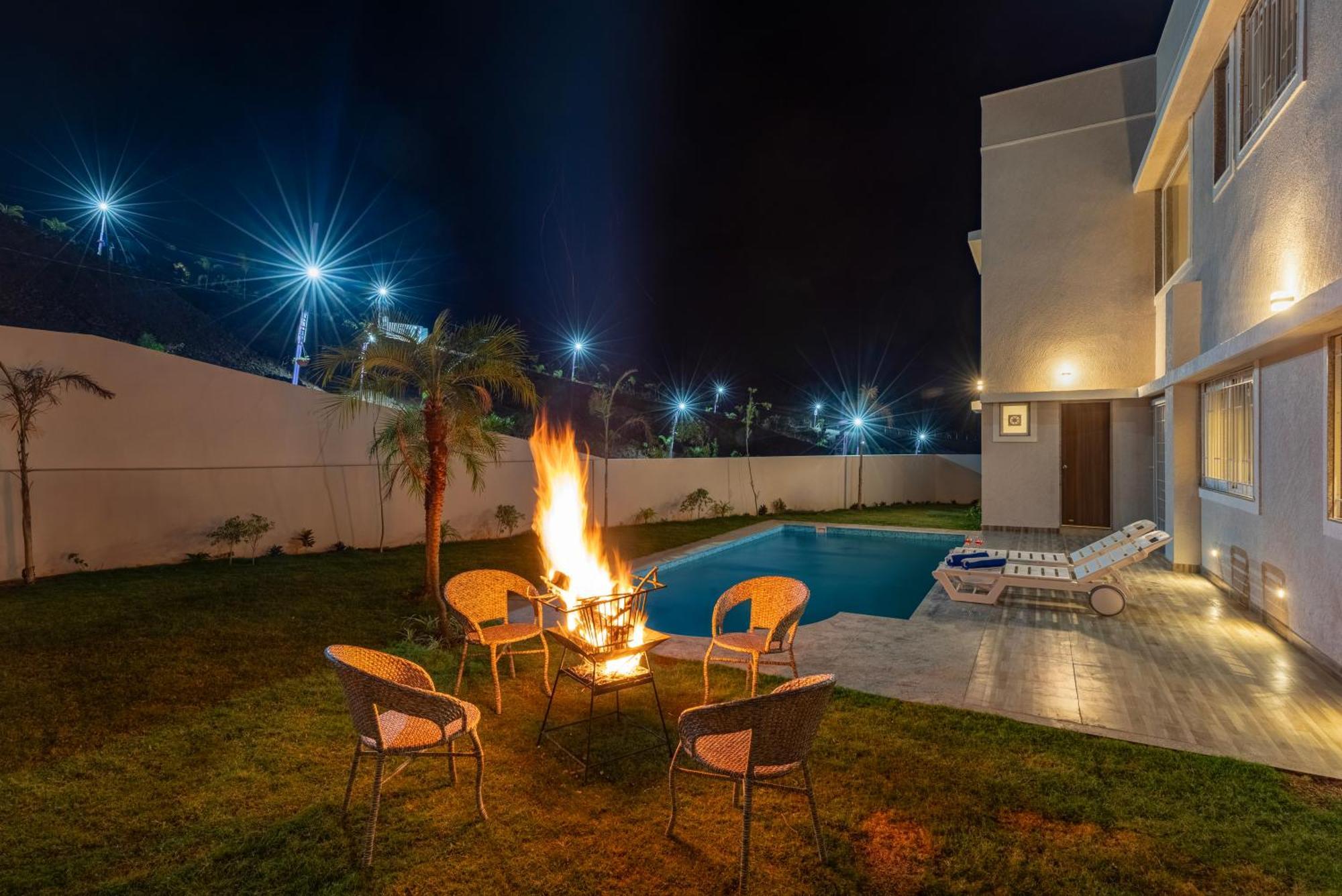 Elivaas Shourya Eden Luxe 3bhk With Pvt Pool, Udaipur