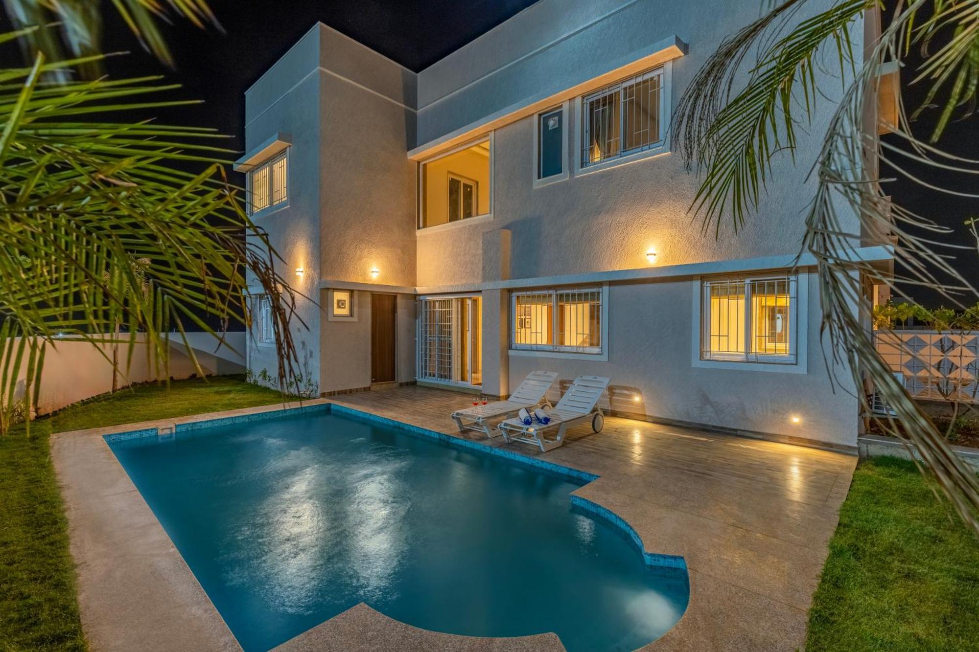 Elivaas Shourya Eden Luxe 3bhk With Pvt Pool,