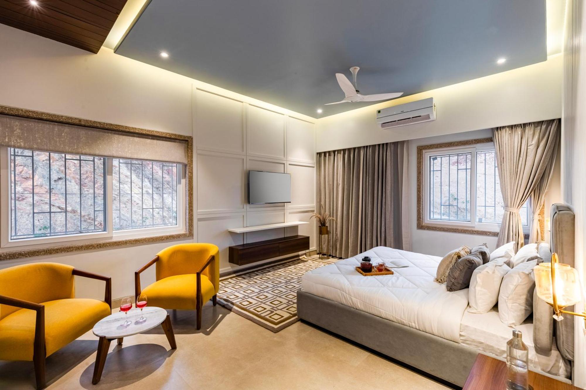 Villa Elivaas Shourya Eden Luxe 3bhk With Pvt Pool, *