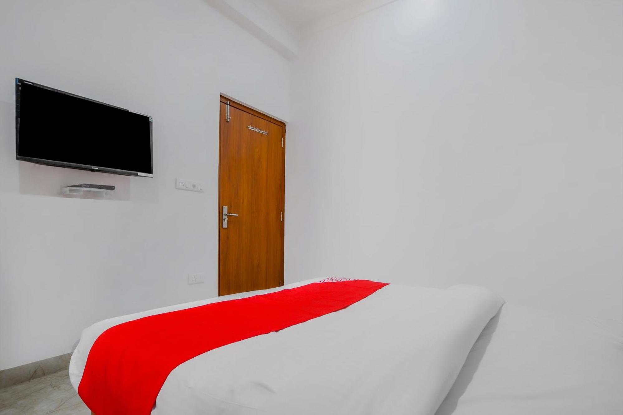 Hotel Collection O Season 4*