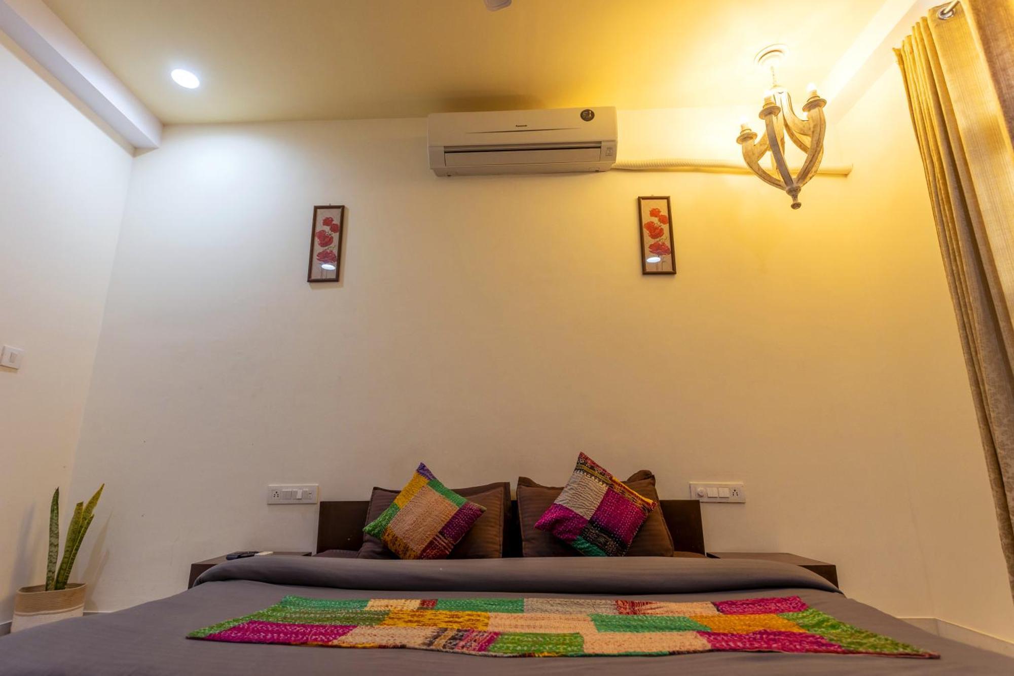 Villa Aravali Homestay With Rooftop Jacuzzi Udaipur