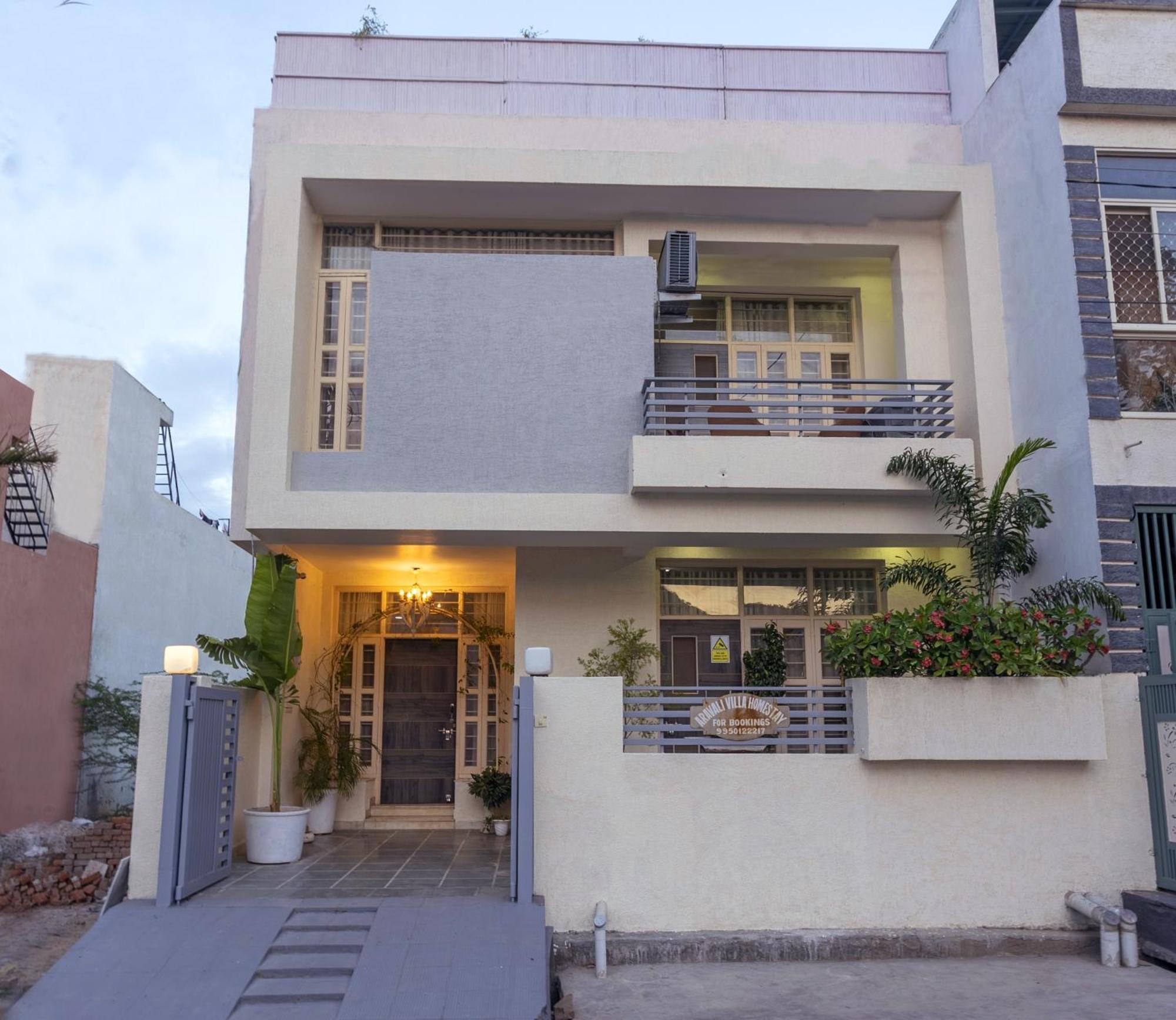 Aravali Homestay With Rooftop Jacuzzi * Udaipur