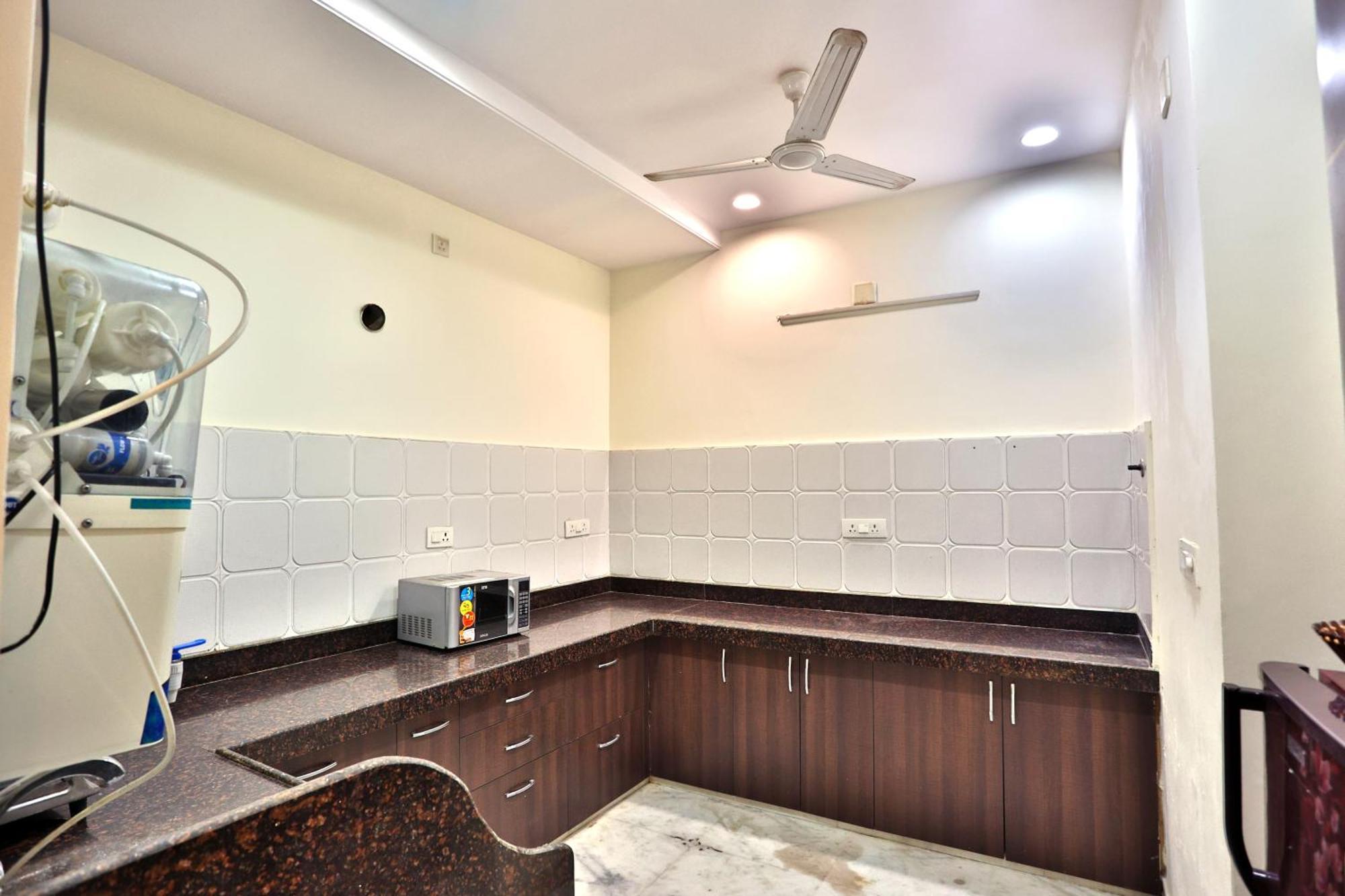 Villa Aravali Homestay With Rooftop Jacuzzi *