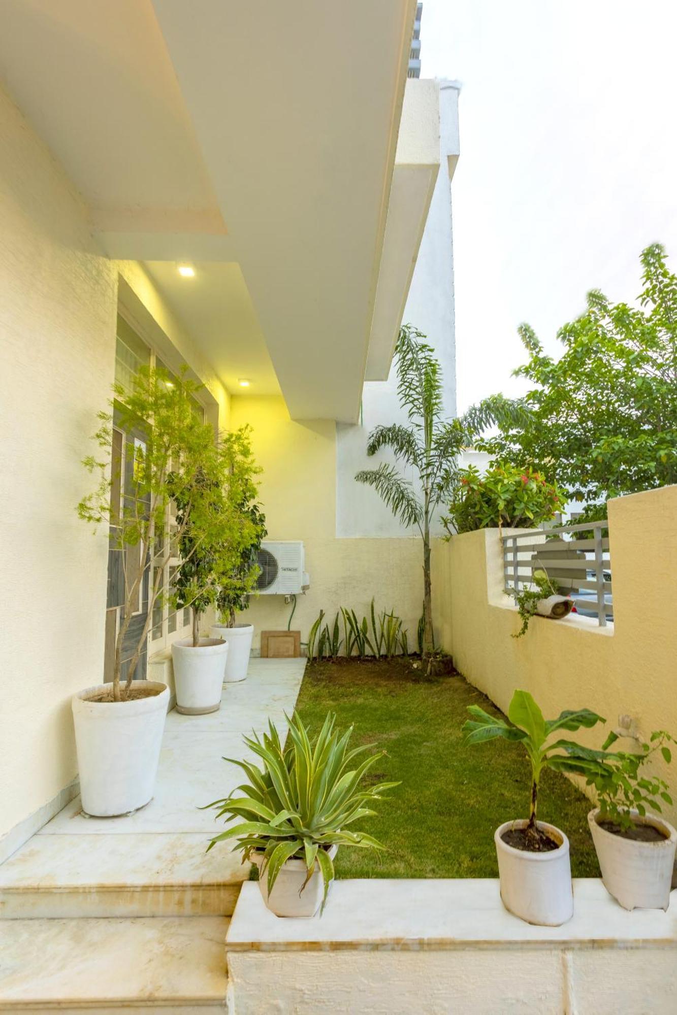 Aravali Homestay With Rooftop Jacuzzi Villa Udaipur