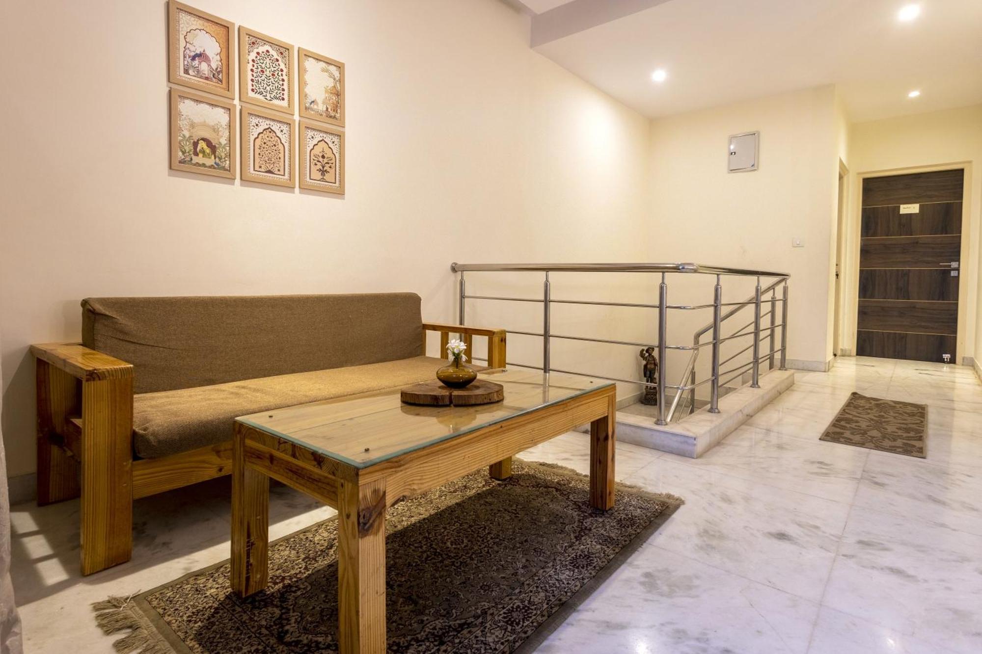 Aravali Homestay With Rooftop Jacuzzi Villa