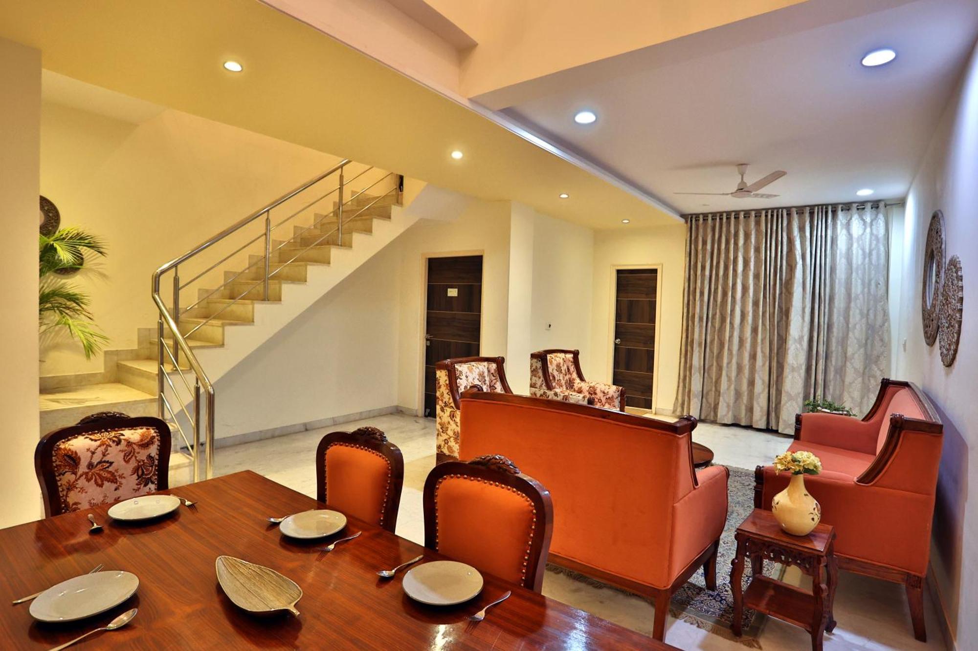 Aravali Homestay With Rooftop Jacuzzi