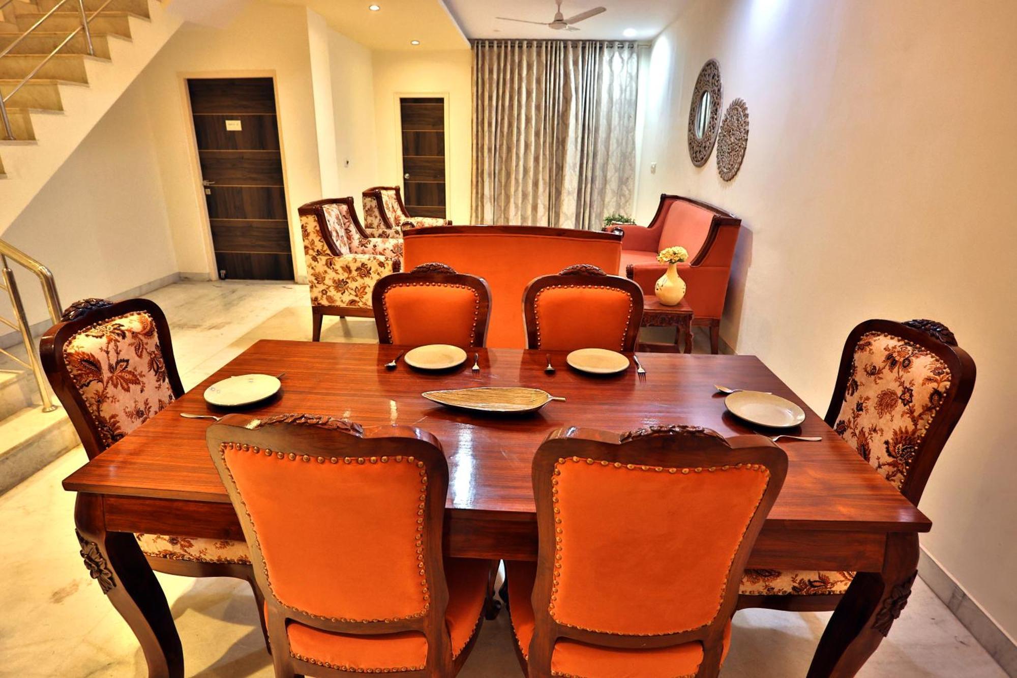 Aravali Homestay With Rooftop Jacuzzi Udaipur