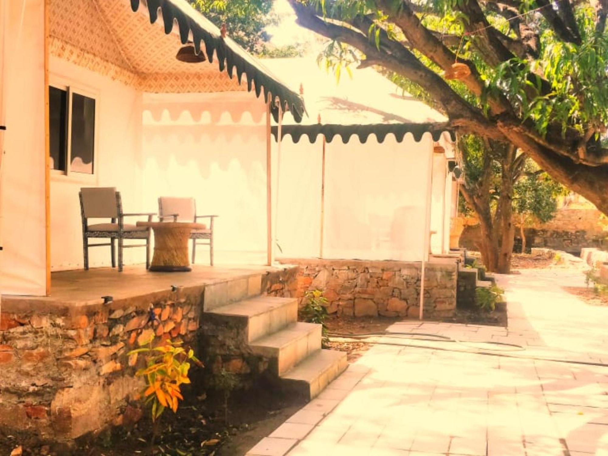 Luxury tent The Chocolate Frog Udaipur