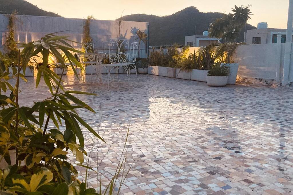 Aravali Homestay With Rooftop Jacuzzi Villa