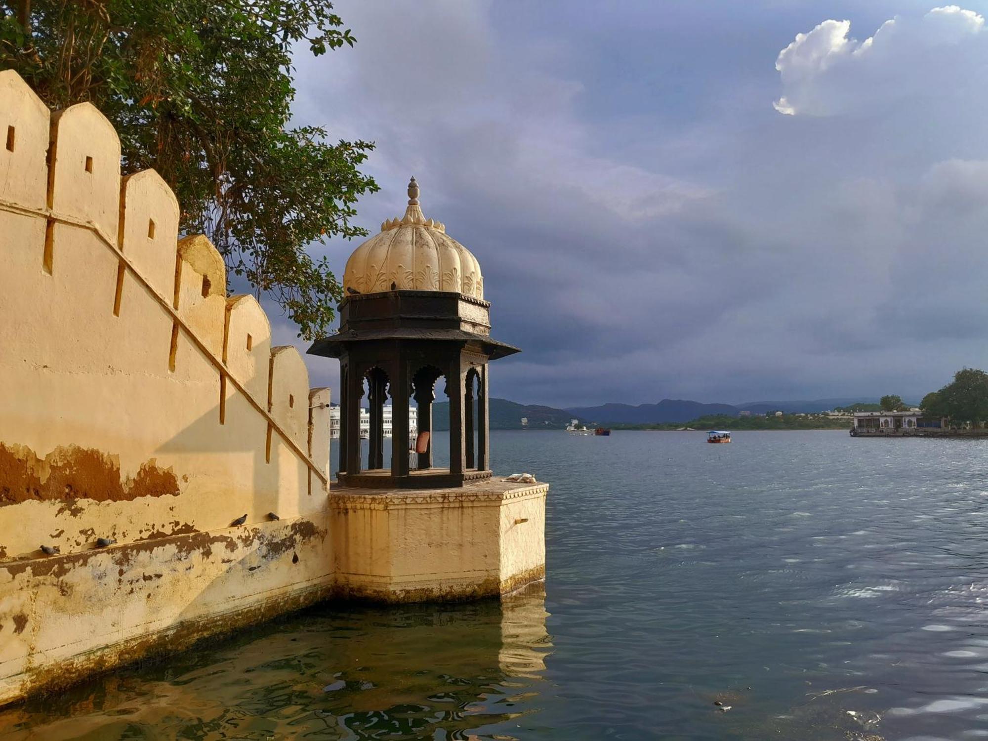 Paddy's Loft The View Hostel Udaipur