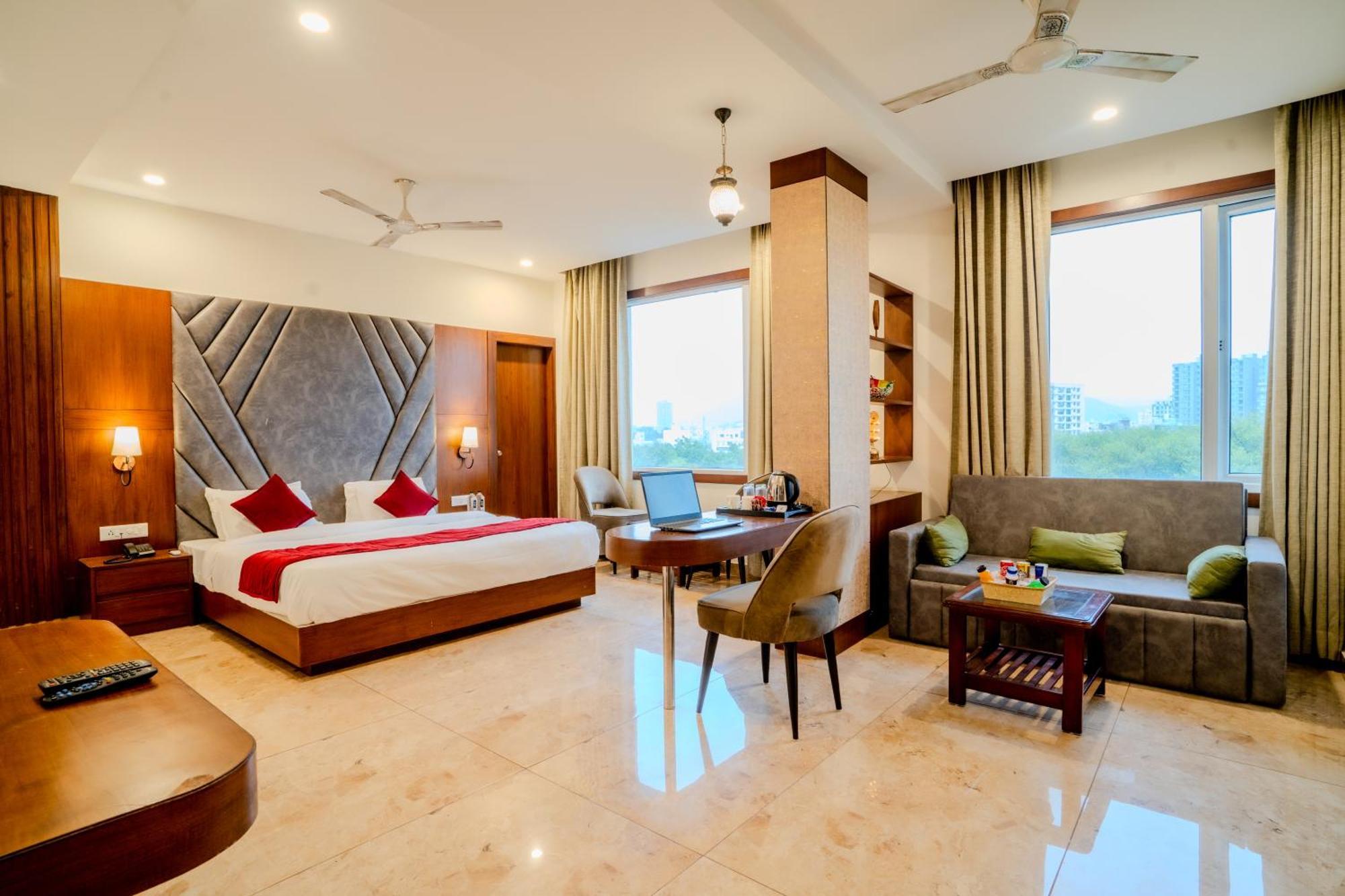 Hotel Amantran Inn - City Centre