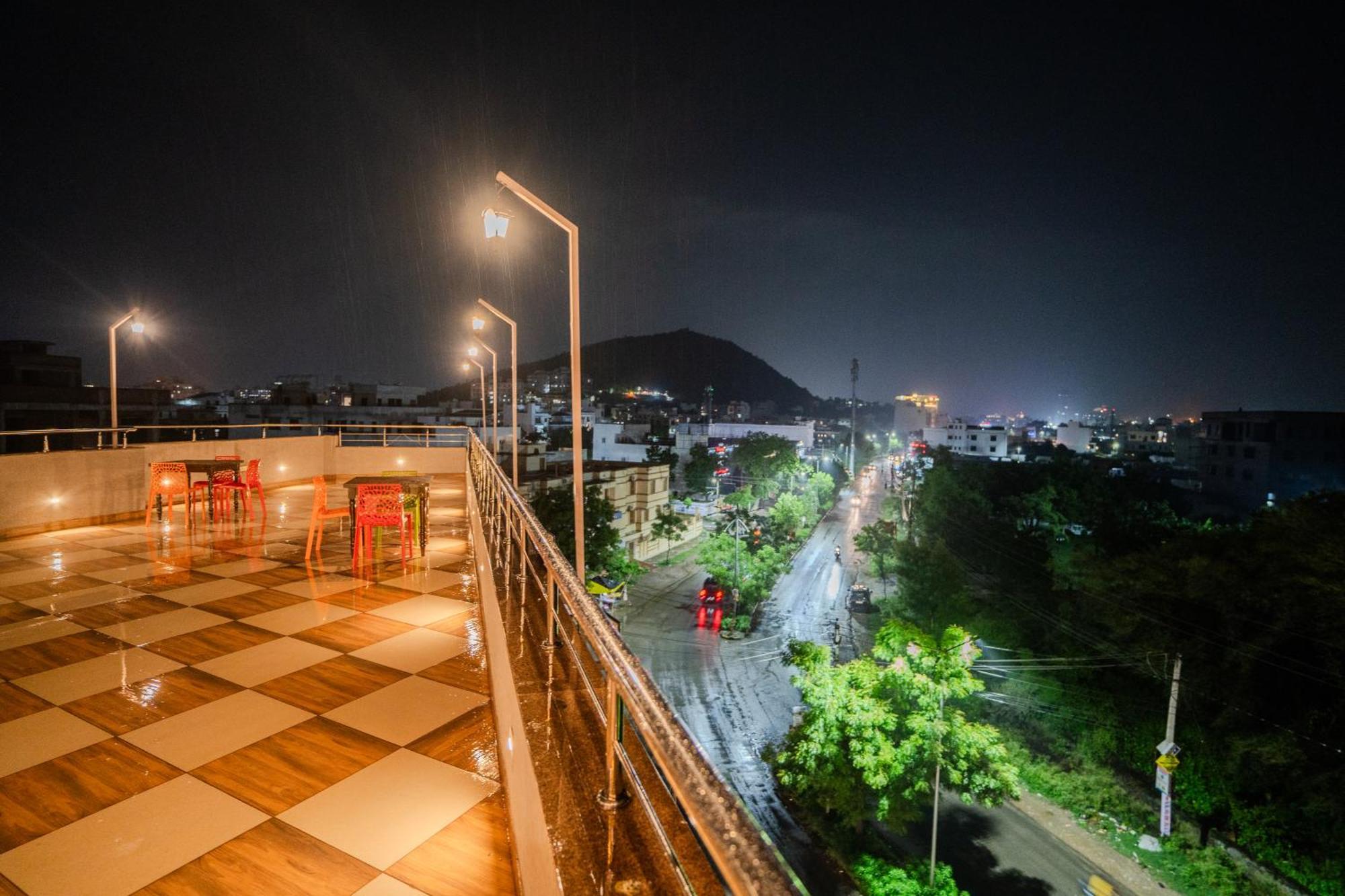 Hotel Amantran Inn - City Centre Hotel Udaipur