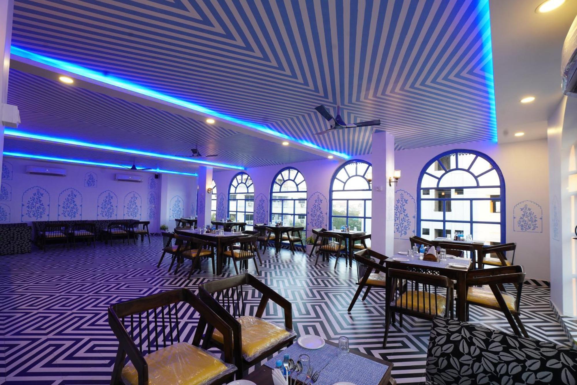 Pansal Kothi - Boutique In 3*