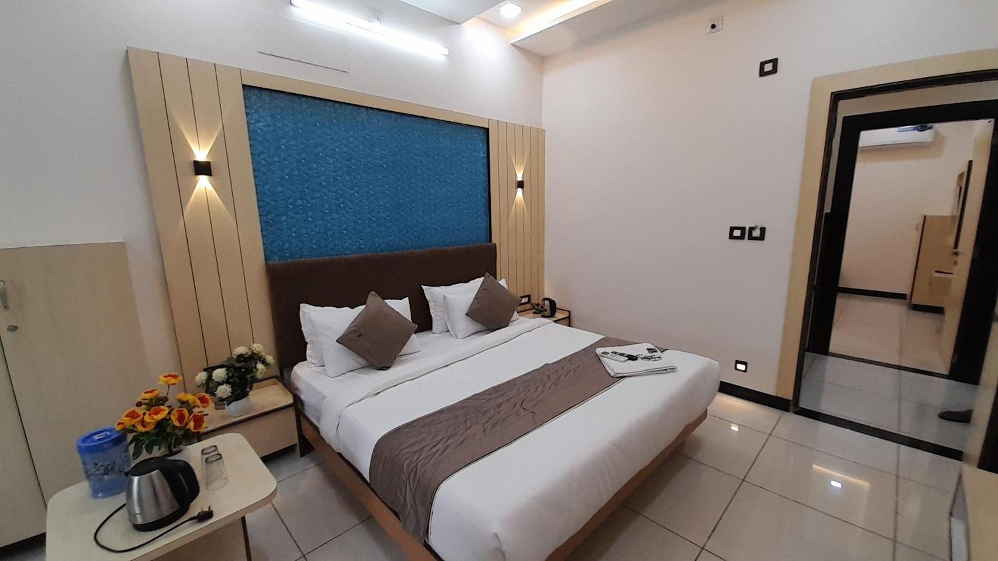 Sun Palace Hotel