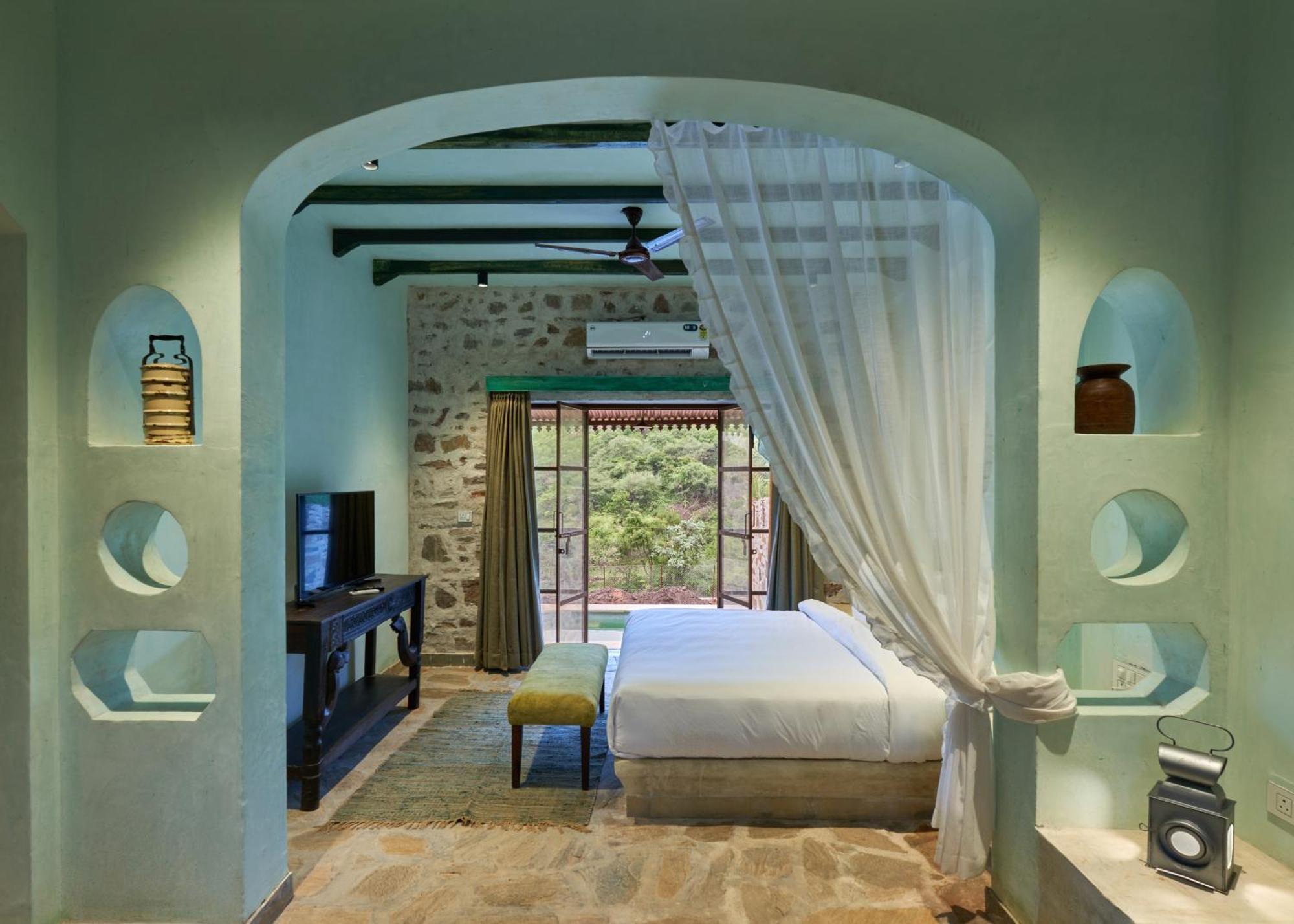 Resort Maya Luxury The Quila Udaipur