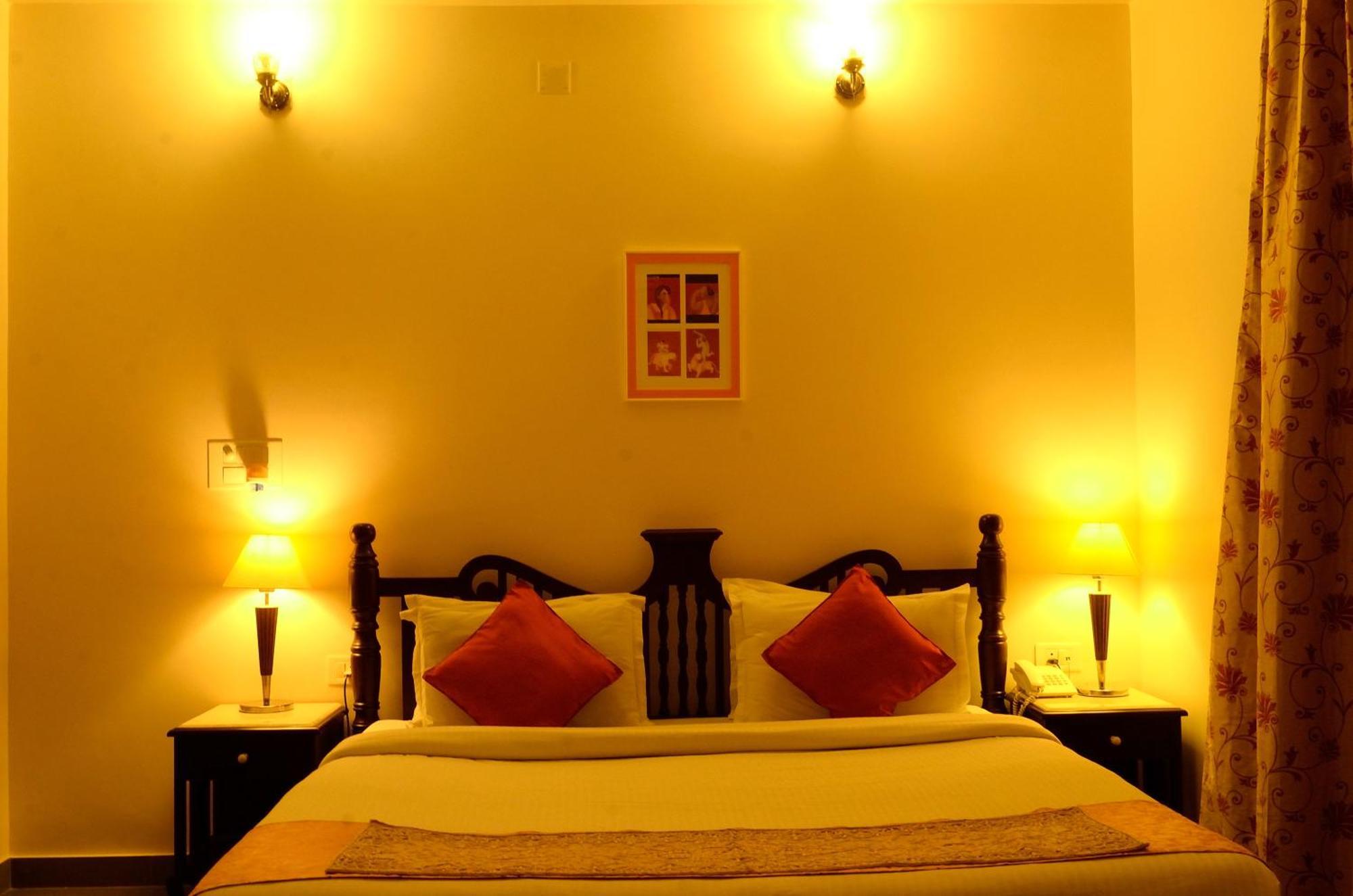 Dev 3* Udaipur