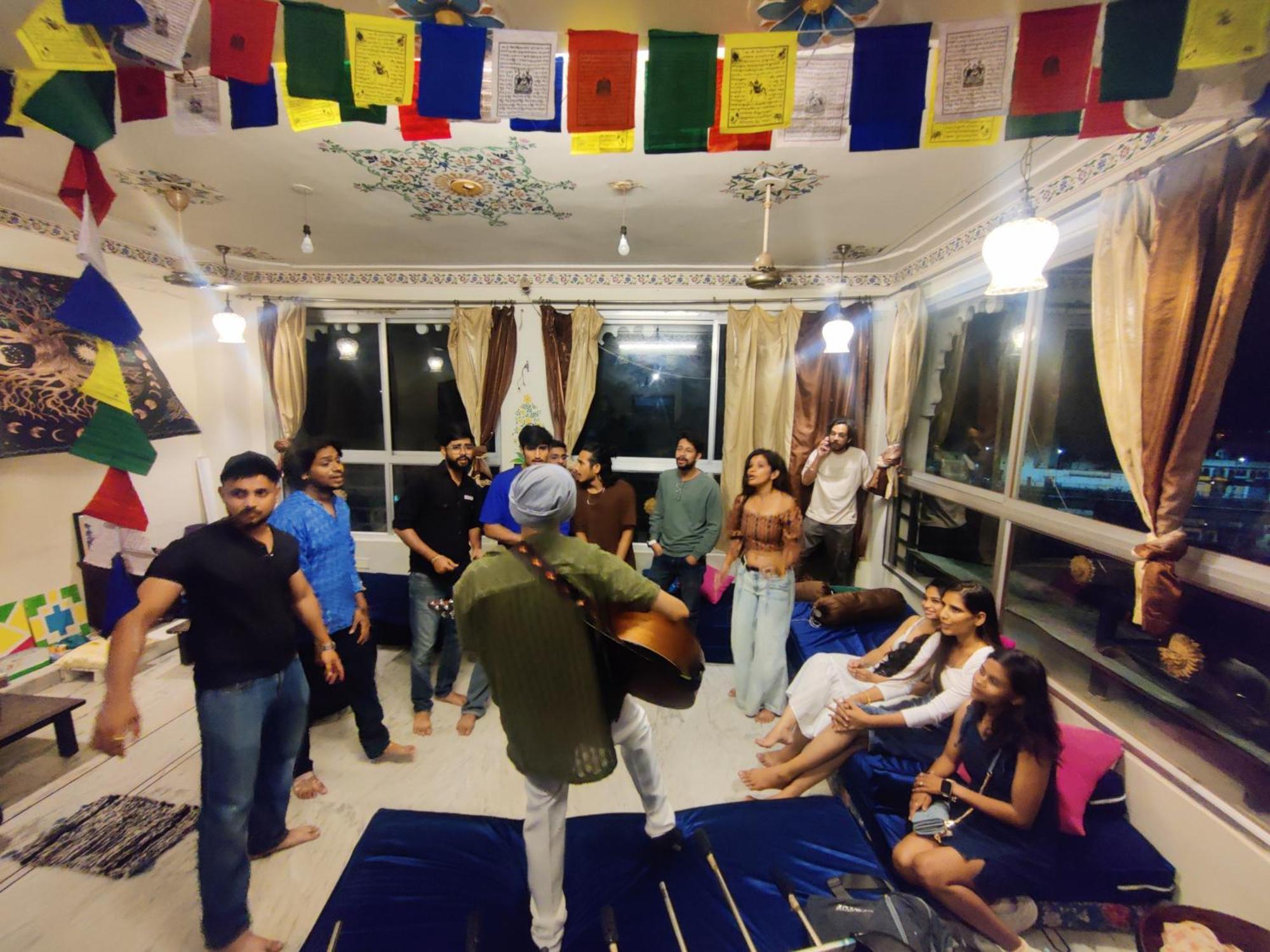 Hostel Whereabout *